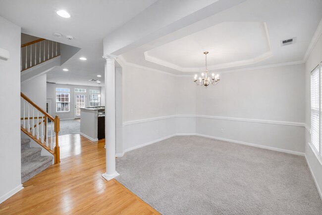 Building Photo - Townhomes at Ayrsley: Stunning 3-Bedroom Home with Modern Flair!