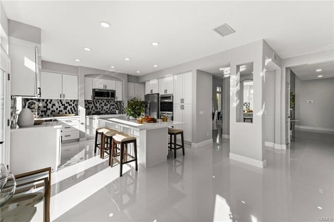 Building Photo - 27975 Loretha Ln