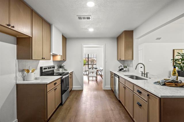 Building Photo - 2903 Creekside Ct