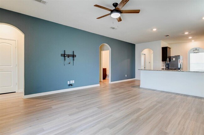 Building Photo - 1202 Rare Fancy Dr