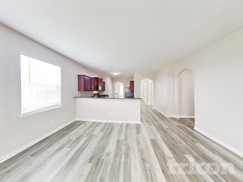 Building Photo - 11350 Luckey Ledge