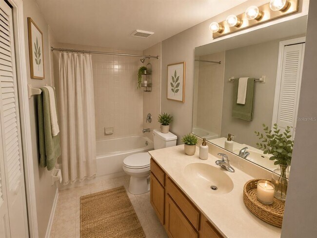Building Photo - 4807 Normandy Pl