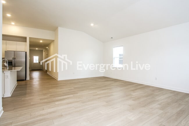 Building Photo - 832 Penrose Pl