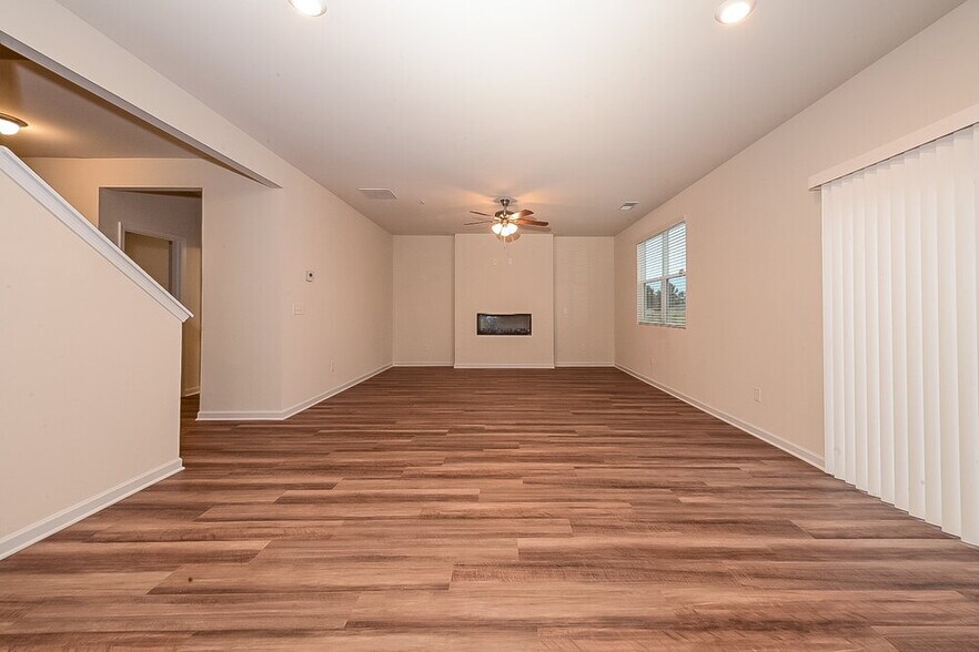 Building Photo - 437 Culloden Moor Dr