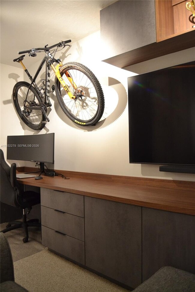 Building Photo - 11113 Biscayne Blvd