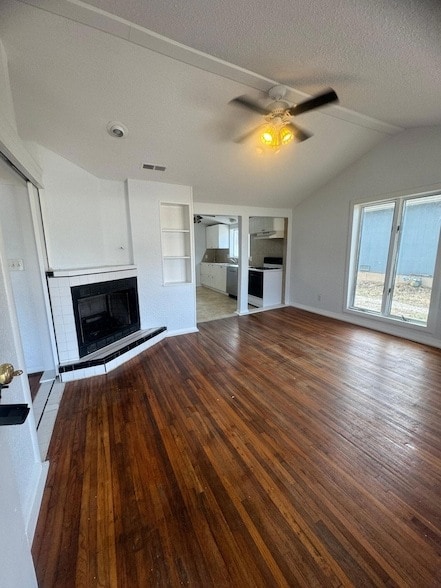 Building Photo - 2946 W Latoka St