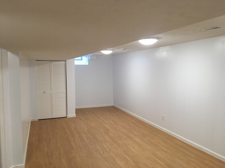 Building Photo - 203 Rockridge Rd