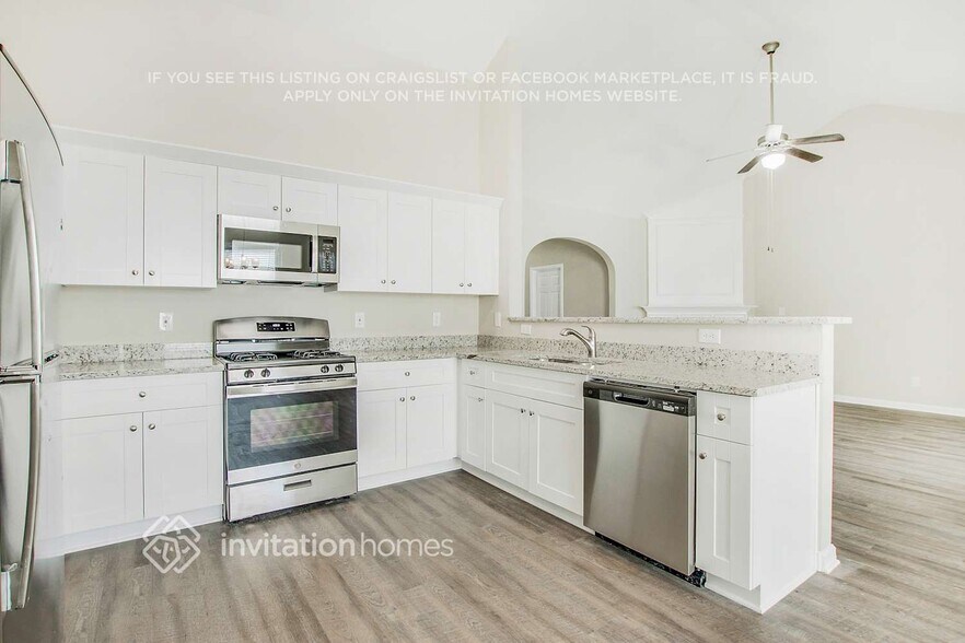 Building Photo - 7289 Basalt Dr
