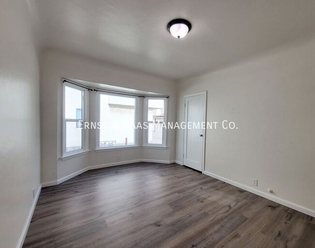 Building Photo - 17308 Ardmore Ave