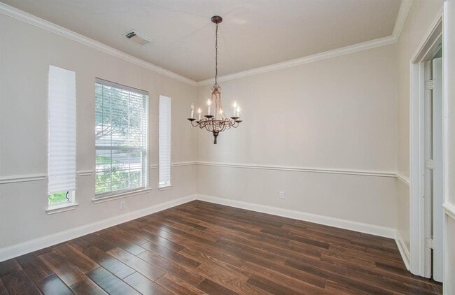 Building Photo - 2210 Waters Edge Ln