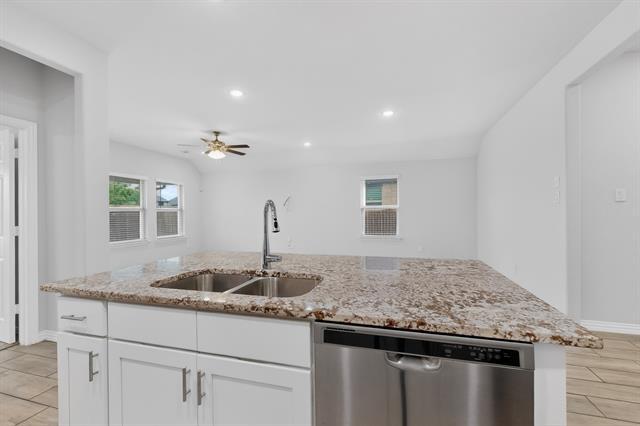 Building Photo - 4009 Mockingbird Ln