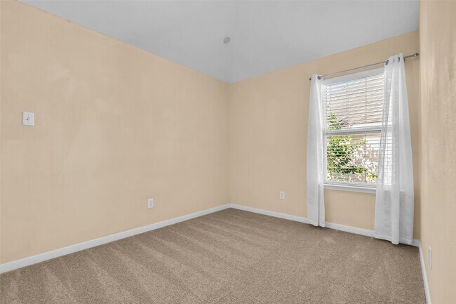 Building Photo - 8327 Terra Valley Ln