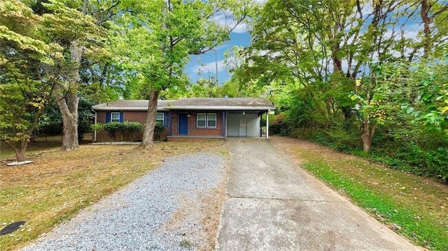 Primary Photo - 1172 Camellia Dr