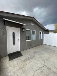 Building Photo - 10941 Oro Vista Ave