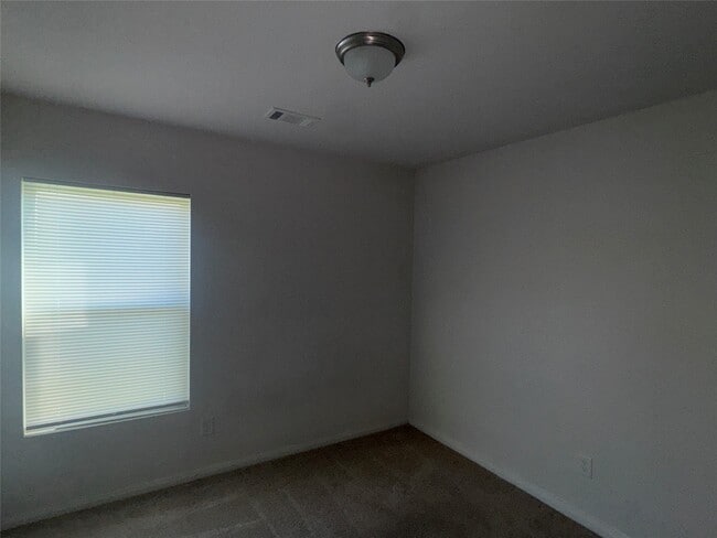 Building Photo - 15724 Del Norte Dr