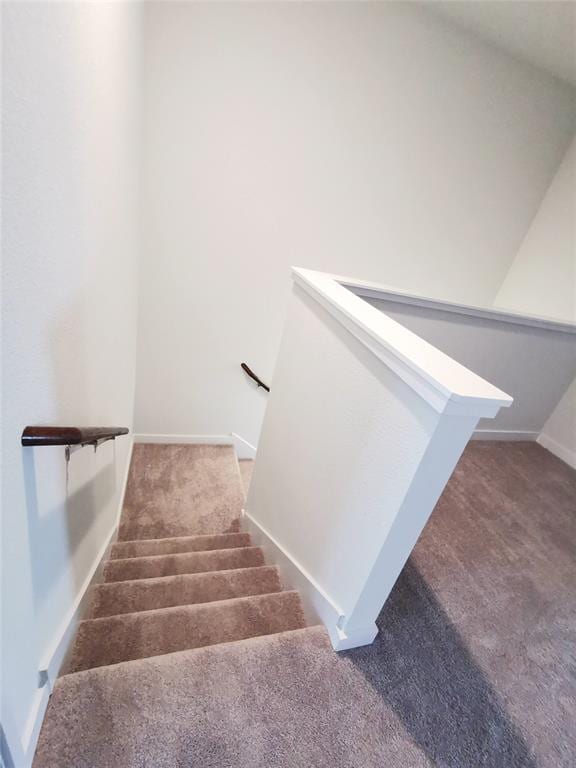 Building Photo - 605 W South St