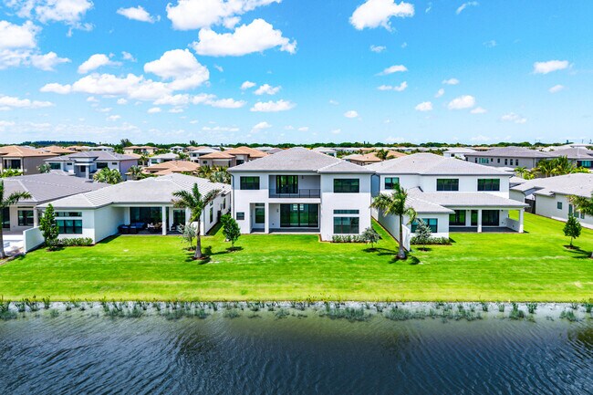 Building Photo - 9516 Riverside Pk Dr