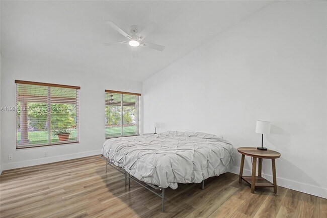 Building Photo - 19920 Cutler Ct