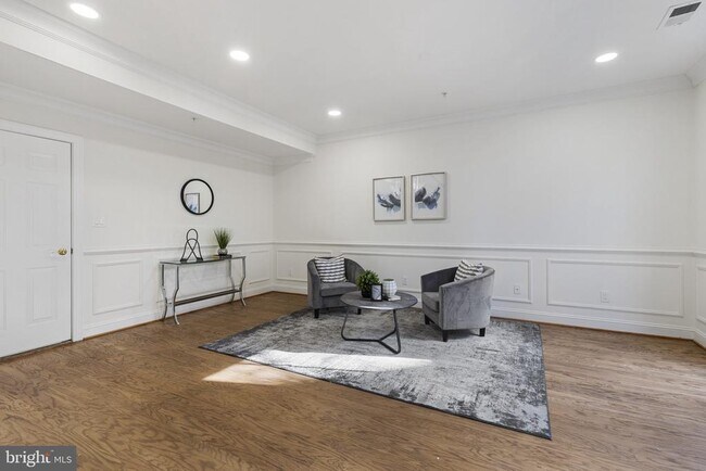 Building Photo - 1256 Dockside Cir