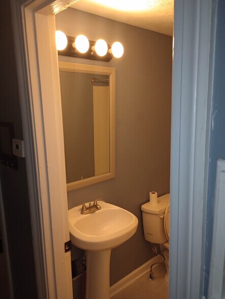 Downstairs bathroom - 3308 Kirby Ave