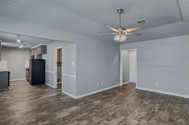 Building Photo - 5804 Catherine Ct