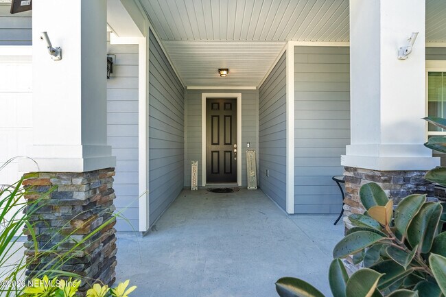 Building Photo - 454 Willow Lake Dr