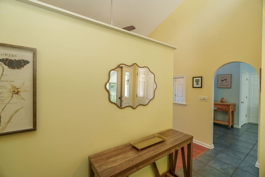 Building Photo - 4047 Amicus Rd