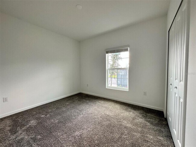 Building Photo - 1529 Cumberland Ave