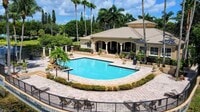 Building Photo - 1400 Crestwood Ct S