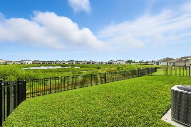 Building Photo - 3903 Silver Strand Trl