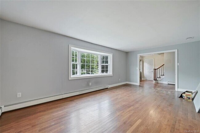 Building Photo - 138 Barnes Rd