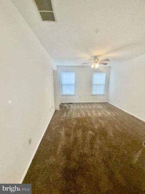 Building Photo - 2501 Beacon Hill Dr