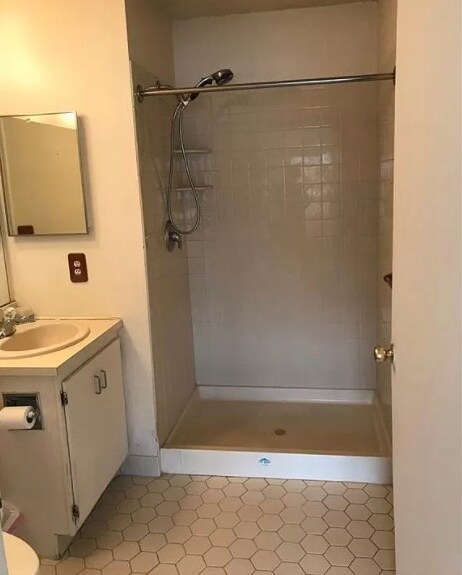 Building Photo - 215 Rachel Ct