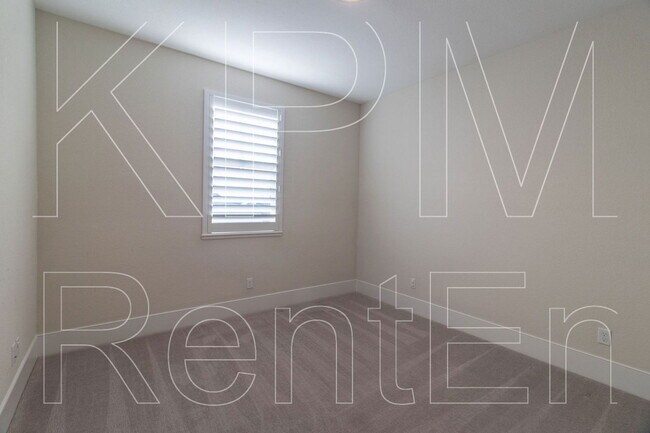 Building Photo - 10940 Portside Dr