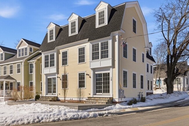 Building Photo - 13 1/2 Merrimac St