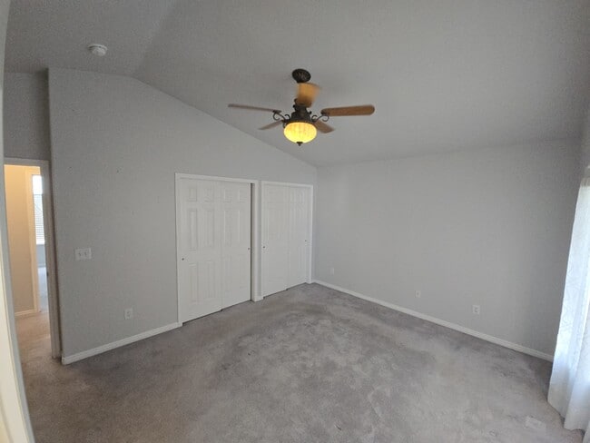 Building Photo - 1361 N 325 E