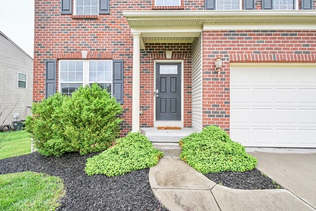 Building Photo - 8453 Forest Valley Dr