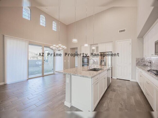 Building Photo - 10046 E Bell Rd