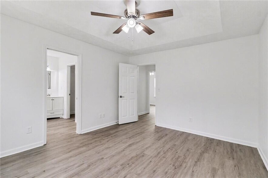 Building Photo - 7797 Mountain Creek Way