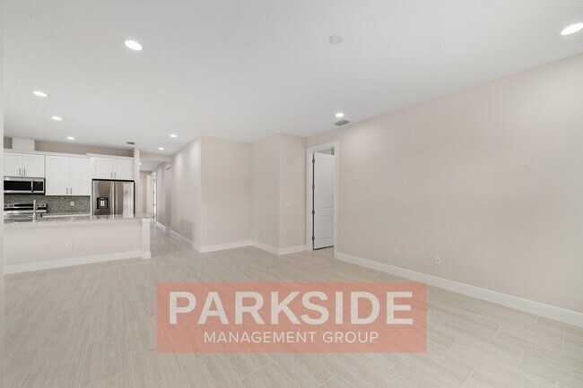 Building Photo - 3736 SE 137th Ln