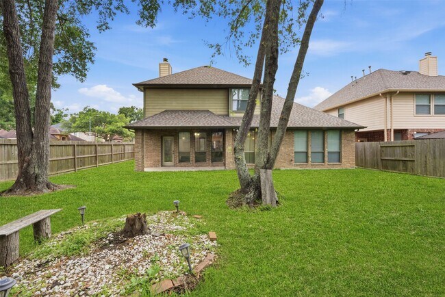 Building Photo - 3331 Lost Maple Forest Ct