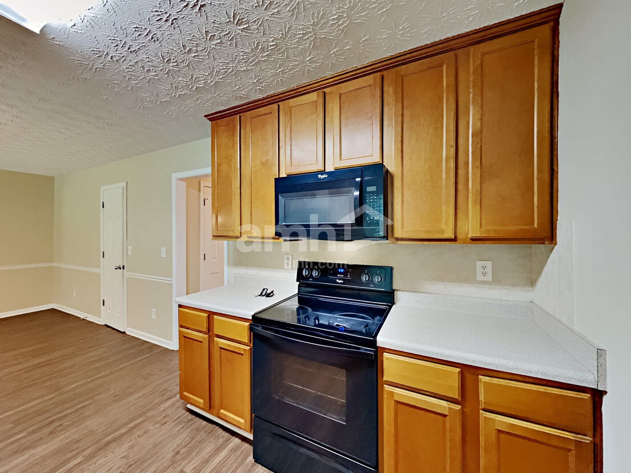 Building Photo - 1307 River Club Dr NE