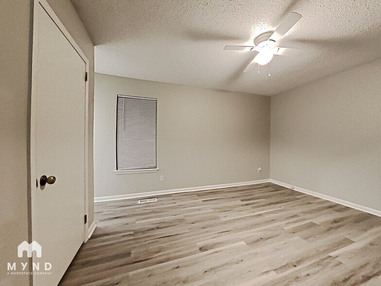 Building Photo - 1109 4th Way