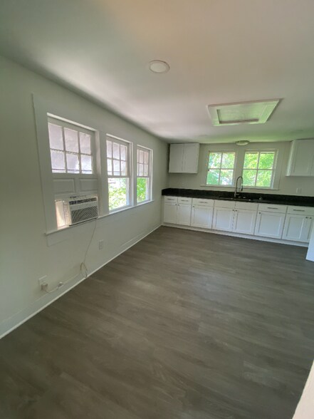 Building Photo - 617 Lafayette St