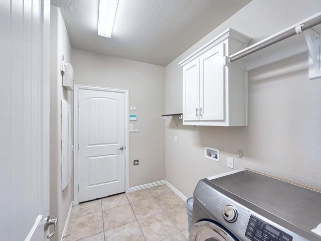 Building Photo - 355 Prairie Ridge Ln