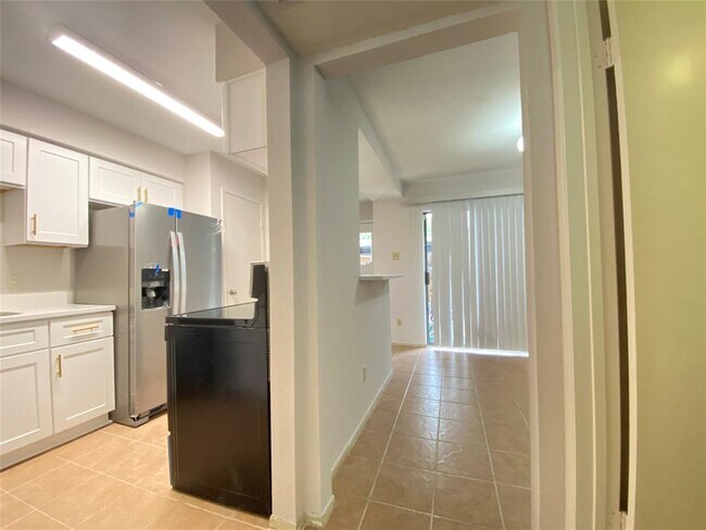 Building Photo - 2601 S Braeswood Blvd
