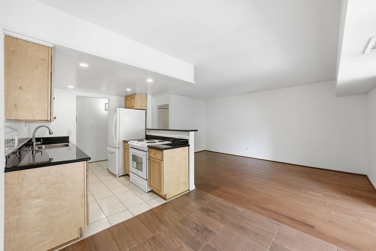 Building Photo - 2255 Castle Rock Square