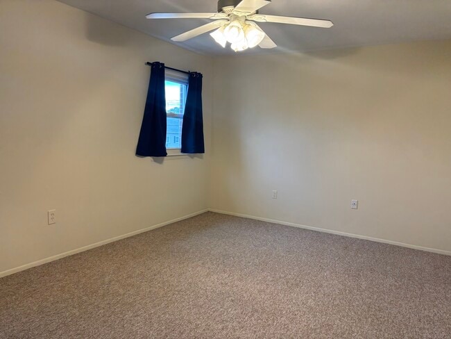 Building Photo - 51 E Broadway