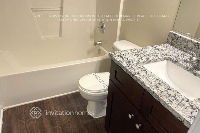 Building Photo - 847 Anchor Way NE