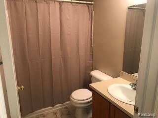 Building Photo - 4334 Schaefer Rd